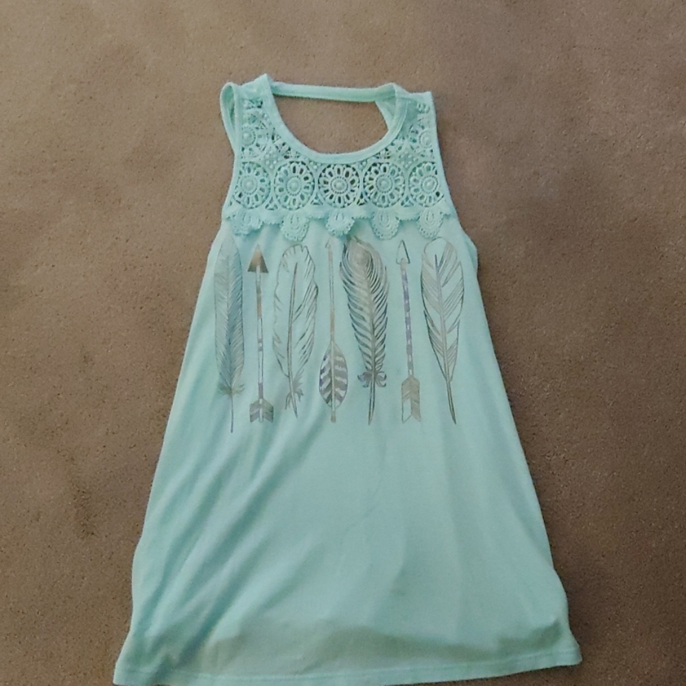 Juniors tank top